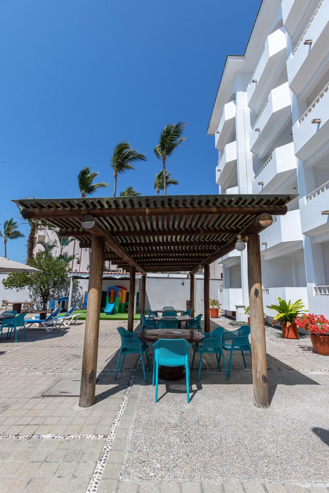 Torreblanca Beach Hotel And Suites Guayabitos - Desayuno Y Comida Incluido Rincon de Guayabitos Exteriör bild